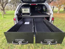 2016 Nissan Navara RX