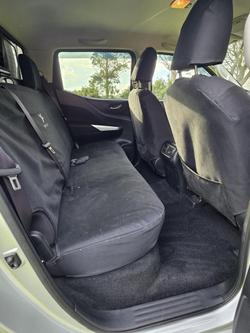 2016 Nissan Navara RX