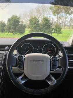 2017 Land Rover Discovery TD6 SE