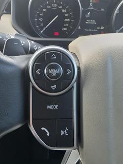 2017 Land Rover Discovery TD6 SE