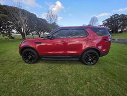 2017 Land Rover Discovery TD6 SE