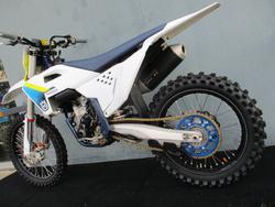 2025 HUSQVARNA FC250 White