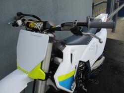 2025 HUSQVARNA FC250 White