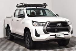 2021 Toyota Hilux SR
