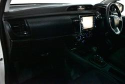 2021 Toyota Hilux SR