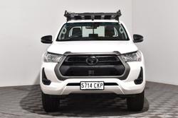 2021 Toyota Hilux SR