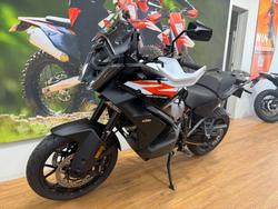 2026 Ktm 1390 SUPER ADVENTURE S Black