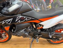 2024 Ktm 890 SM-T ORANGE
