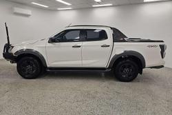 2022 Isuzu D-MAX X-TERRAIN MY22 4X4 Dual Range Marble White