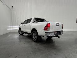 2019 Toyota Hilux SR5