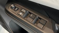 2026 Suzuki Swift Hybrid GLX UZ Premium Silver