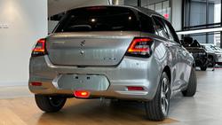2026 Suzuki Swift Hybrid GLX UZ Premium Silver
