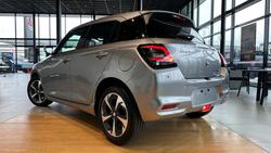 2026 Suzuki Swift Hybrid GLX UZ Premium Silver