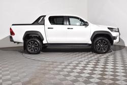 2024 Toyota Hilux Rogue 48V