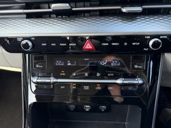 2023 Kia Carnival Si