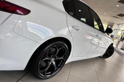 2017 Alfa Romeo Giulia Veloce