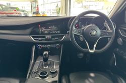 2017 Alfa Romeo Giulia Veloce