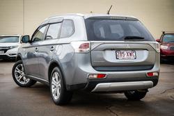 2014 Mitsubishi Outlander ES