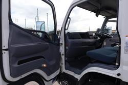 2014 Fuso Canter 815