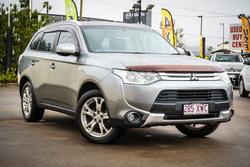 2014 Mitsubishi Outlander ES