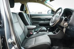 2014 Mitsubishi Outlander ES