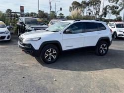 2015 JEEP CHEROKEE TRAILHAWK (4x4)