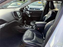 2015 JEEP CHEROKEE TRAILHAWK (4x4)