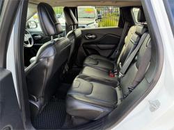 2015 JEEP CHEROKEE TRAILHAWK (4x4)