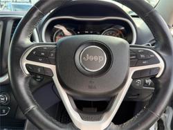 2015 JEEP CHEROKEE TRAILHAWK (4x4)