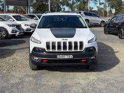 2015 JEEP CHEROKEE TRAILHAWK (4x4)