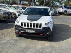 2015 JEEP CHEROKEE TRAILHAWK (4x4)