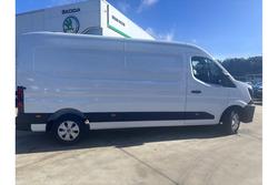 2026 Renault Master
