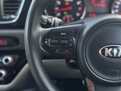 2016 Kia Carnival S