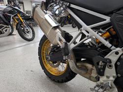 2024 BMW Motorrad F 900 GS BLACK/WHIT