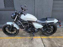 2024 Kawasaki ELIMINATOR WHITE