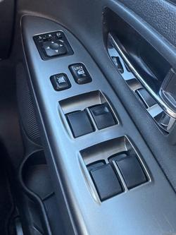 2024 Mitsubishi ASX LS