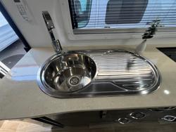 2026 Avan Aspire 587-4 Slide Out