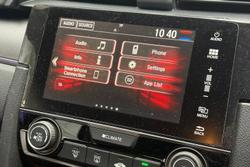 2018 Honda Civic VTi-S