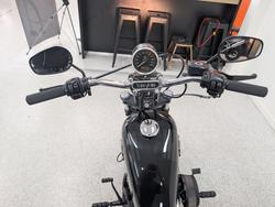 Harley-davidson 2012 HARLEY DAVIDSON 1200CC XL1200 Black