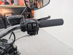 Harley-davidson 2012 HARLEY DAVIDSON 1200CC XL1200 Black