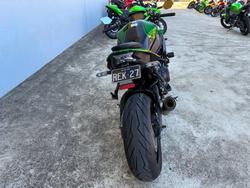 2025 Kawasaki Z H2 (ZR1000K) BLACK