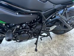 2025 Kawasaki Z H2 (ZR1000K) BLACK