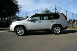 2013 Nissan X-TRAIL ST