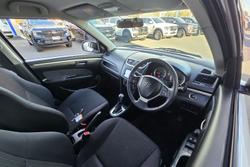 2014 Suzuki Swift GL Navigator