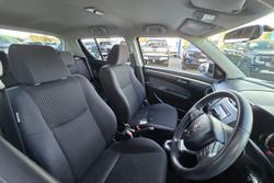 2014 Suzuki Swift GL Navigator
