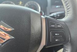2014 Suzuki Swift GL Navigator