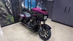 2025 Harley-Davidson CVO Street Glide 121 (FLHXSE) Touring