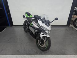 2024 Kawasaki NINJA E-1 SILVER