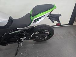 2024 Kawasaki NINJA E-1 SILVER
