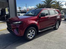 2025 Isuzu MU-X LS-M